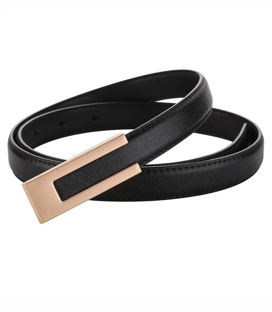 Cinto de Couro Feminino Fino Elegante com Fivela