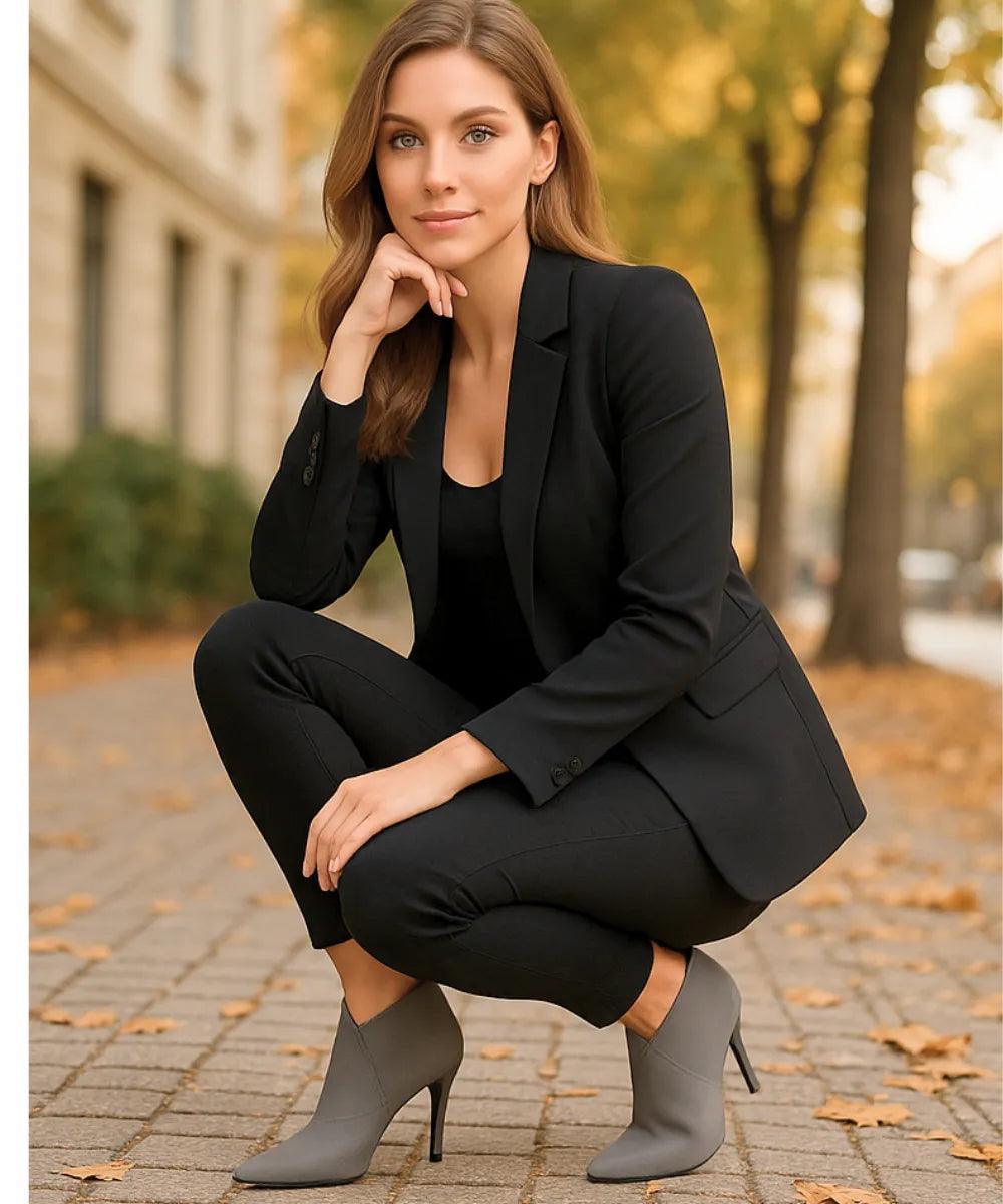 Bota Feminina Cano Curto com Salto Fino Elegante